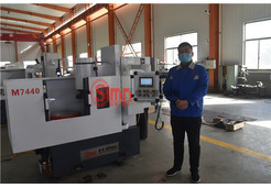 銷售經理張書民完成4臺磨床訂單